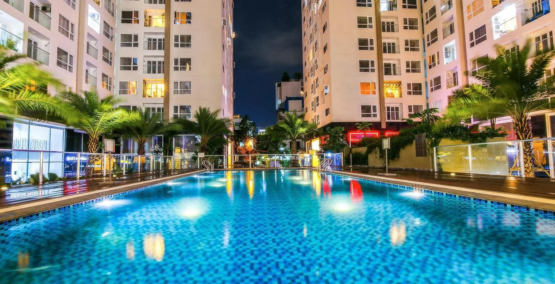 Rainbow Sky Center Tsn Airport Apartment Ho Chi Minh City